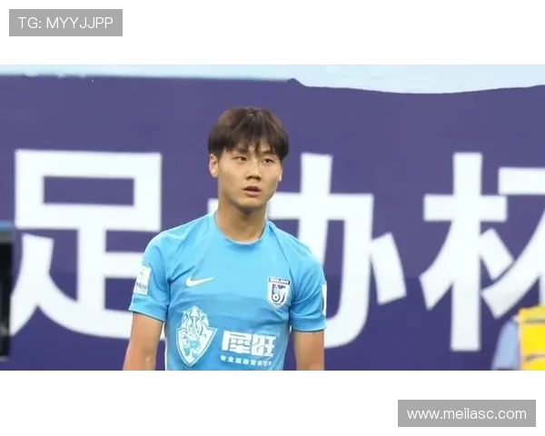 半场战报大连英博与武汉三镇互交白卷刘祝润朱鹏宇频频造险邓涵文因伤退场